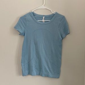 Size 4 Light Blue Lululemon Relaxed Swiftly Top